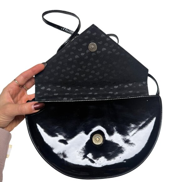 Vintage Black & White Half-Moon Shoulder Bag – Leather Croc Emboss - Made in USA - Picture 9 of 15